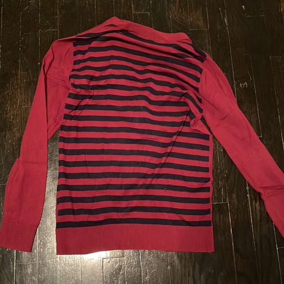 21 Men Forever21 Men's Red Buttoned Striped Long Sleeve Cardigan - Picture 8 of 8